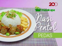 Nasi Pentol yang Pedasnya Menggoda