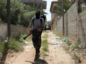 Ratusan Pejuang Hamas Muncul di Kota Gaza