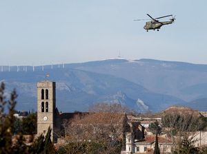 Sewa Helikopter Nanti Bisa Dipesan Lewat Online