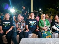 Earth Hour, Anies Padamkan Listrik di Balai Kota