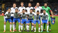 Sementara itu, Italia menurunkan Ciro Immobile, Lorenzo Insigne, dan penyerang muda Federico Chiesa di lini depan. Foto: Gareth Copley/Getty Images