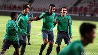 Jelang laga ujicoba melawan Jepang, Timnas U-19 Indonesia melakukan persiapan matang dengan melakukan latihan di Stadion Utama Gelora Bung Karno (SUGBK), Senayan, Jakarta, Sabtu(25/03/2018).