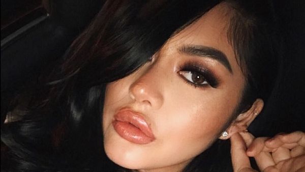 Foto: Jalan-jalannya Cewek yang Dijuluki Kim Kardashiannya Asia