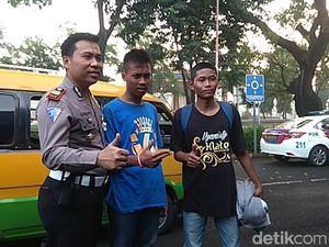 Berikut Kronologi Perampokan Dua Vyanisty di Tol Berikut Kronologi Perampokan Dua Vyanisty di Tol