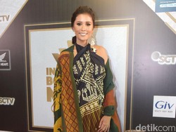 Belum Mau Bayi Tabung, Titi Rajo Bintang & Suami Pilih Cara Alami