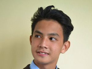 Viral, Aksi Pemuda Tampan Ajak Dansa Wanita Biasa Bikin Netizen Meleleh Viral, Aksi Pemuda Tampan Ajak Dansa Wanita Biasa Bikin Netizen Meleleh