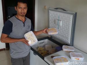 Agar Tahan Lama, Warga Banjarnegara Ini Jual Durian Kemasan