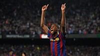 Setelah meninggalkan Barcelona, Seydou Keita sempat bermain di China, memperkuat Valencia, dan direkrut AS Roma. Tahun lalu dia bermain di Qatar bersama Jaish Sports Club. (Jasper Juinen/Getty Images)