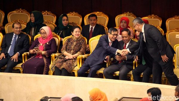 Sejumlah Tokoh Hadiri Pelantikan Pimpinan MPR