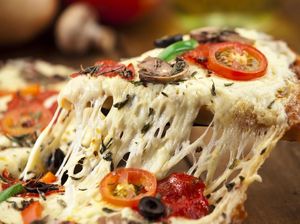 Ini 5 Jenis Keju yang Cocok Dijodohkan dengan Pizza Ini 5 Jenis Keju yang Cocok Dijodohkan dengan Pizza
