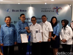 Pesan Menteri Pariwisata Pada Supir Taksi