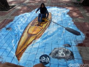 Keren! Lukisan 3D di Trotoar Danau Sunter