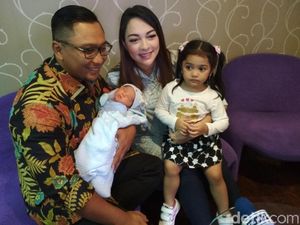 Caesar, Air Ketuban dr Reisa Sempat Habis saat Bersalin Anak Kedua Caesar, Air Ketuban dr Reisa Sempat Habis saat Bersalin Anak Kedua