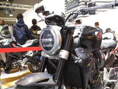 Keren, Honda CB1000R Karbon Nih