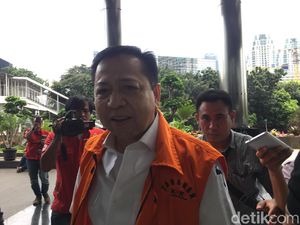 KPK Periksa Setya Novanto KPK Periksa Setya Novanto