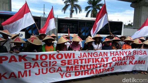 Warga Bintaro Gelar Aksi di Kantor BPN