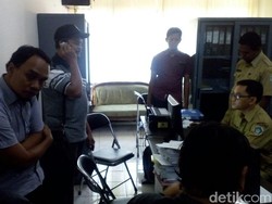 Dianggap Tak Transparan, Kontraktor Ini Protes Panitia Lelang