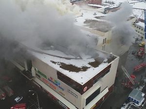 Korban Tewas Kebakaran Mal Rusia 37 Orang, Belasan Masih Hilang