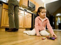 Anak Perempuan Main Mobil-mobilan, Yes or No?