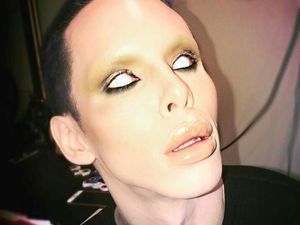 Anehnya Pria Ini, Obsesi Mirip Alien Hingga Ingin Tak Punya Kelamin