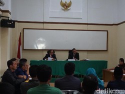 Nasib Ketua Panwaslu dan Komisioner KPU Garut Tunggu Hasil Pleno