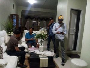 Ngumpet di Rumah Elite, Ini Tampang Koruptor Saat Ditangkap