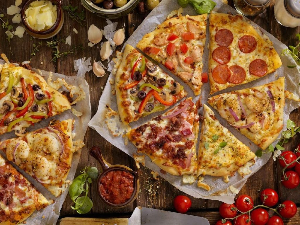 Lahir di Napoli Kini Pizza Dikenal di Seluruh Penjuru Dunia