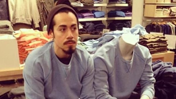 Lucu Tapi Kasihan, Kisah Lelaki Menunggu Wanita Belanja