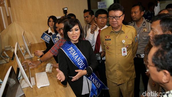 Asyik, Samsat Digital Resmi Dioperasikan di Polda Metro Jaya