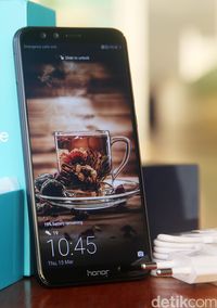 Honor 9 Lite, Ponsel Stylish Harga Gak Bikin Miris