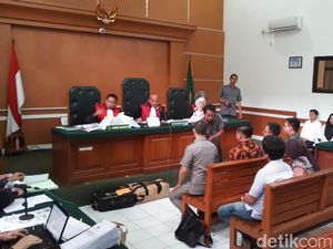 Bos First Travel Beli 3 Perusahaan, Duit dari Mana? Bos First Travel Beli 3 Perusahaan, Duit dari Mana?