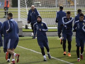 Messi Jajal Tempat Latihan Real Madrid