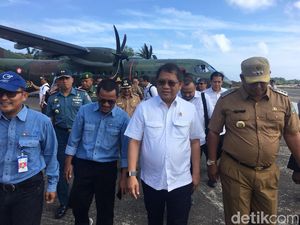 Bupati Anambas Curhat WhatsApp Lemot ke Menkominfo