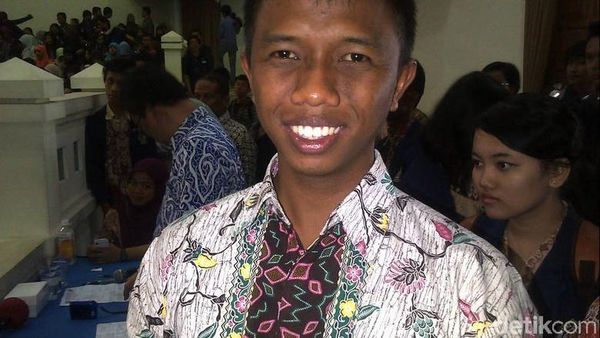 Ini Dista, Ajudan Ganteng Jokowi yang Kini Sudah Lepas Lajang