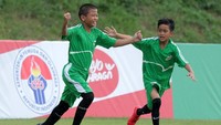Para pemenang MILO Football Championship dari tiap kota, yaitu Jakarta, Medan, Bandung, dan Makassar akan langsung lolos untuk mengikuti babak final kompetisi sepak bola U-12 Piala Menpora 2018 yang diselenggarakan dalam rangka memperingati Hari Olahraga Nasional XXXV. Istimewa/Nestle Indonesia.