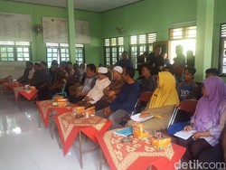Polisi Rangkul Warga di Kendal Cegah Paham Radikal