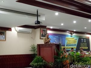 Anies Minta Wali Kota Tak Hanya Pikirkan Pembangunan Fisik