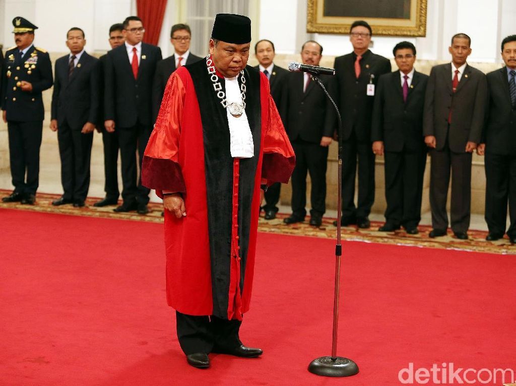 Hakim MK Arief Hidayat Nilai Medsos Bisa Ancam Keberlangsungan Bangsa