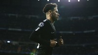 Bintang Paris Saint-Germain, Neymar, merupakan pemain mahal lain di daftar pemain termahal. Nilai transfernya kini diprediksi 180 juta euro. (Foto: Gonzalo Arroyo Moreno/Getty Images)