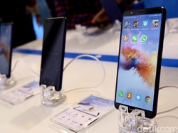 Bisnis Smartphone di China Anjlok