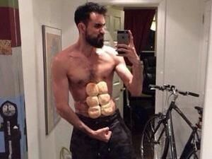 8 Meme yang Sindir Obsesi Pria dengan Perut Roti Sobek