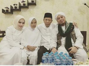 Ditunjukkan Foto Opick dengan Yulia Mochamad, Ini Respons Istri Pertama Ditunjukkan Foto Opick dengan Yulia Mochamad, Ini Respons Istri Pertama