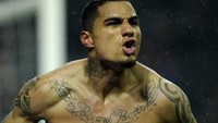 Pemain Ghana, Kevin-Prince Boateng, juga senang ada tato di tubuhnya. Apakah Anda tertarik dengan tatonya? (Istimewa)