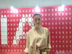 Rahasia Sehat Jennifer Bachdim, Si Cantik Pengagum David Beckham