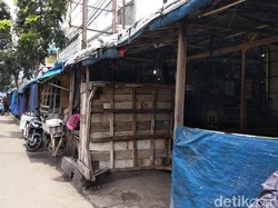 Agar Tidak Kumuh, Pemkot Bandung akan Seragamkan Tenda PKL Cicadas
