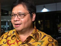 Airlangga Rapat dengan Ical cs soal Golkar, Bahas Apa?