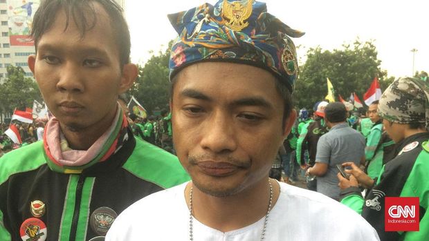Modal Nekat Ojol Cirebon Konvoi ke Jakarta untuk Demo Istana