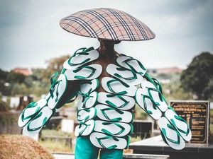 Seperti Ini Jadinya Jika Sandal Jepit Swallow Dibuat Jadi Baju