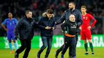 Peluk-Cium Fans Nekat untuk Cristiano Ronaldo