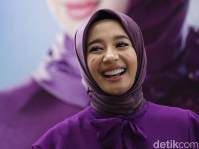 Deretan Artis dengan Belahan Dagu, Bikin Tambah Menawan!